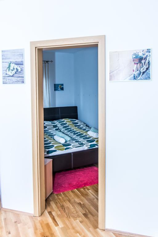 Apartment Flores 奥西耶克 外观 照片