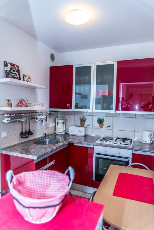 Apartment Flores 奥西耶克 外观 照片
